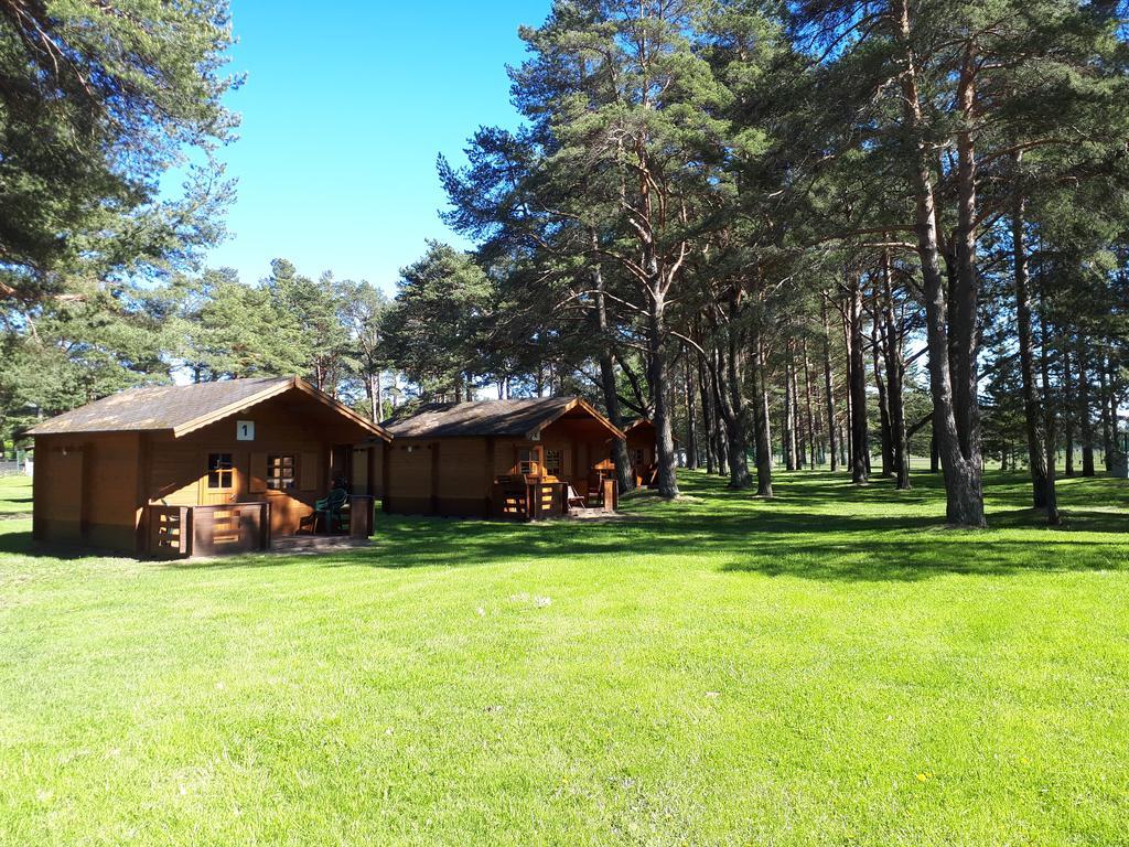 Camping Maennisalu 托伊拉 外观 照片