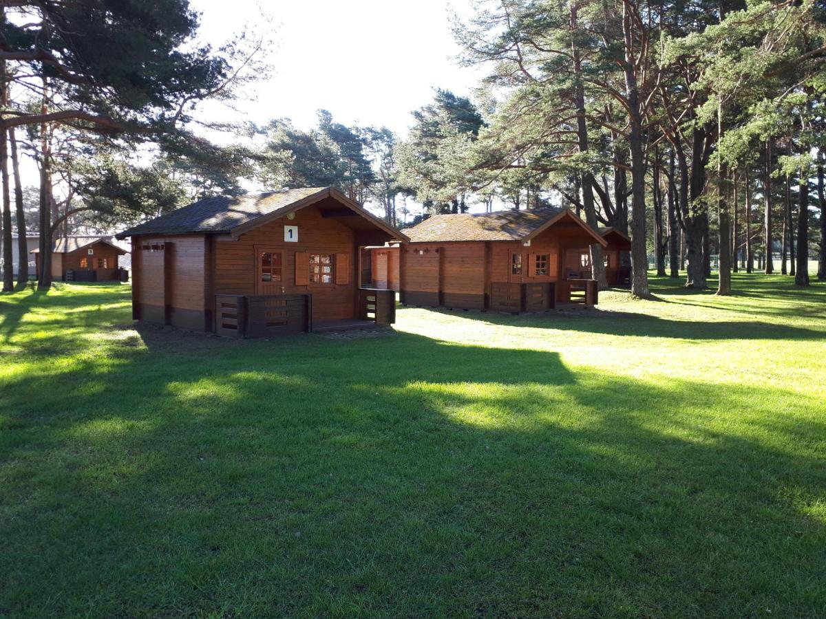 Camping Maennisalu 托伊拉 外观 照片